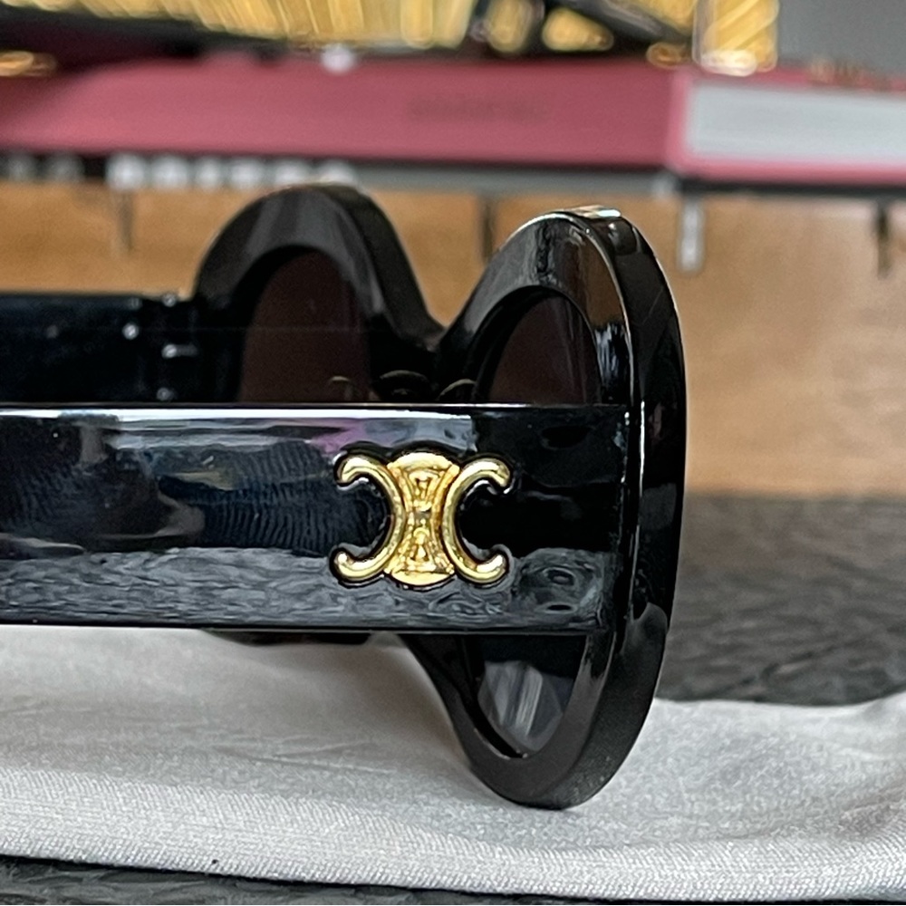 Oval black sunglasses
